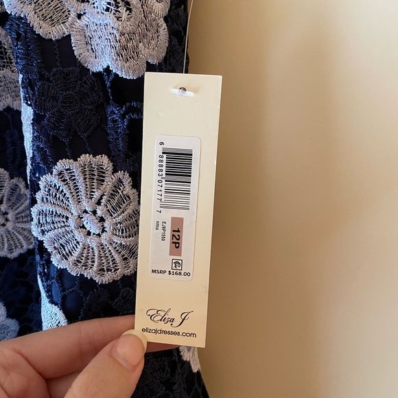 Eliza J Racerback Lace Dress 12 petite NWT - Picture 3 of 5